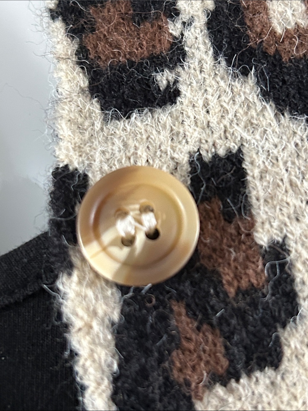 Charfille Oversized Leopard & Stripe Cardigan Sweater – Size Medium - Picture 4 of 10